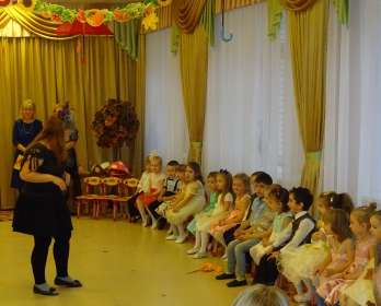 Осенние праздники в детском саду_10